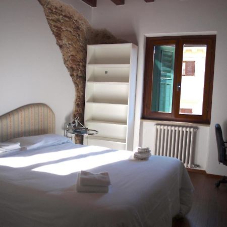 Apartamento Palazzo Regina Verona Exterior foto